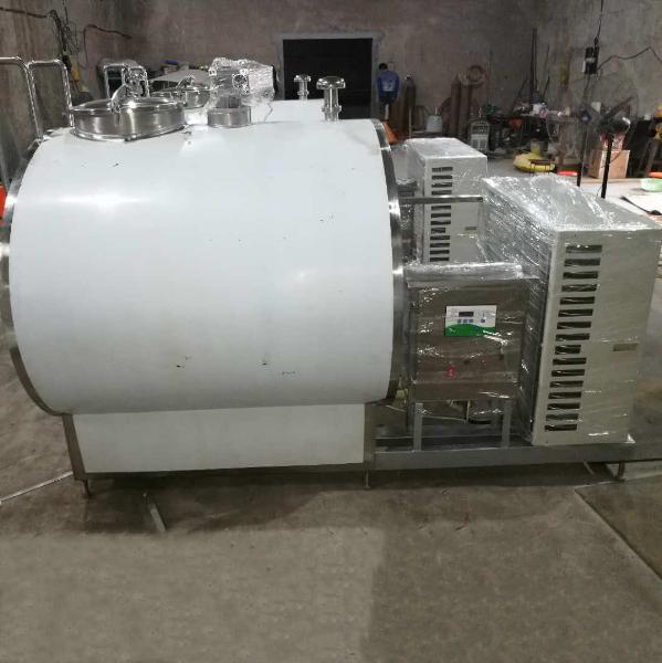 YTG-500L直冷式奶（nǎi）罐（guàn）